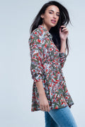 Camisa vermelha com folha e flor print