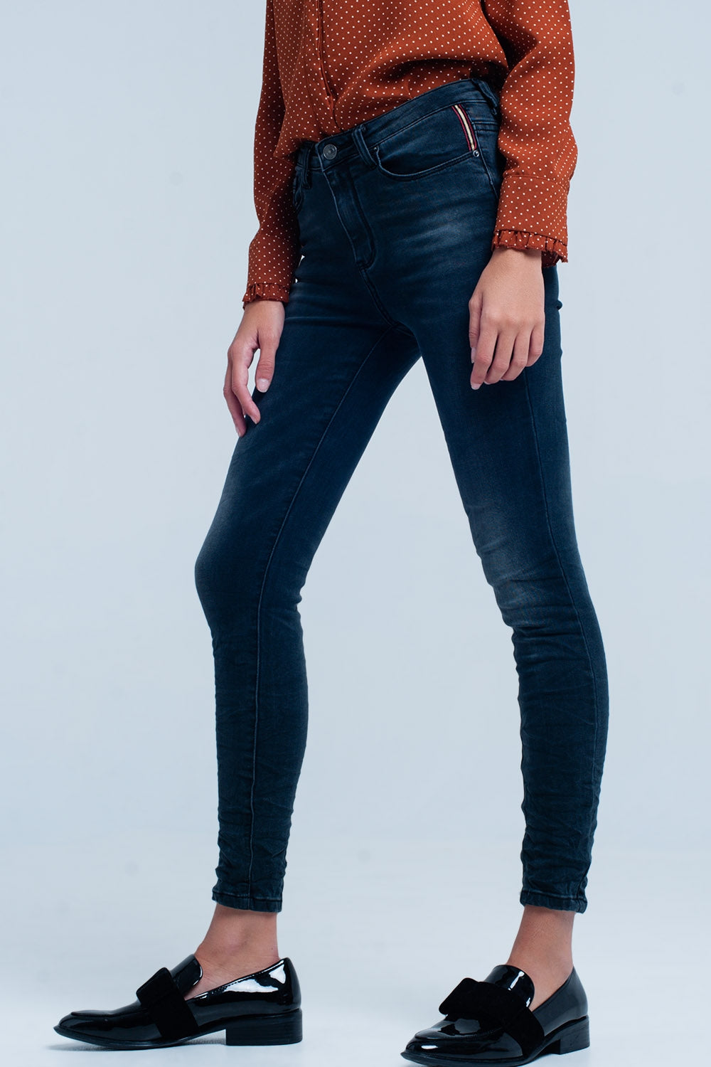 Calças de ganga skinny preto enrugado cintura alta
