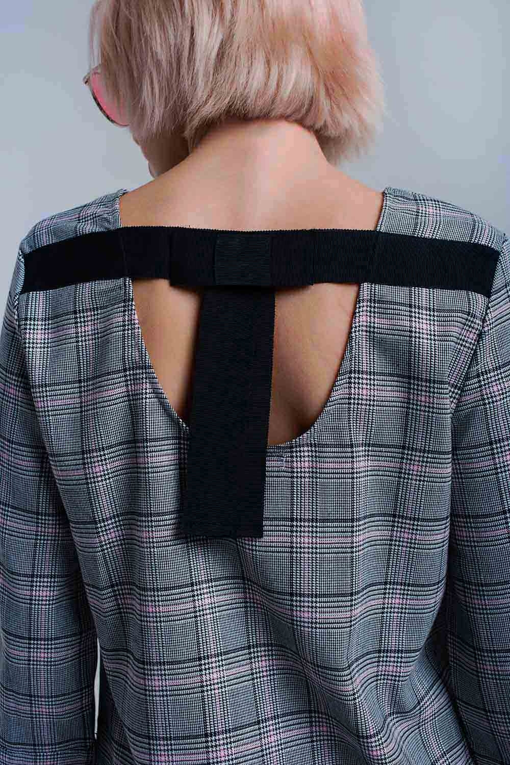 Top padrão de tartan rosa com fitas