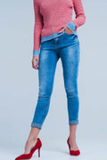 Calça de ganga skinny desgatada com estampa de leopardo