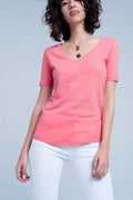 T-shirt coral com decote em v