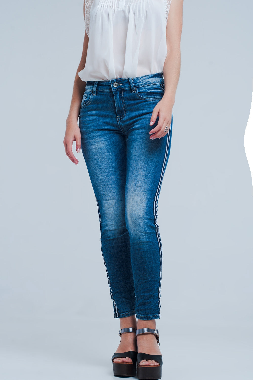 Calças de ganga skinny com listras na costura lateral