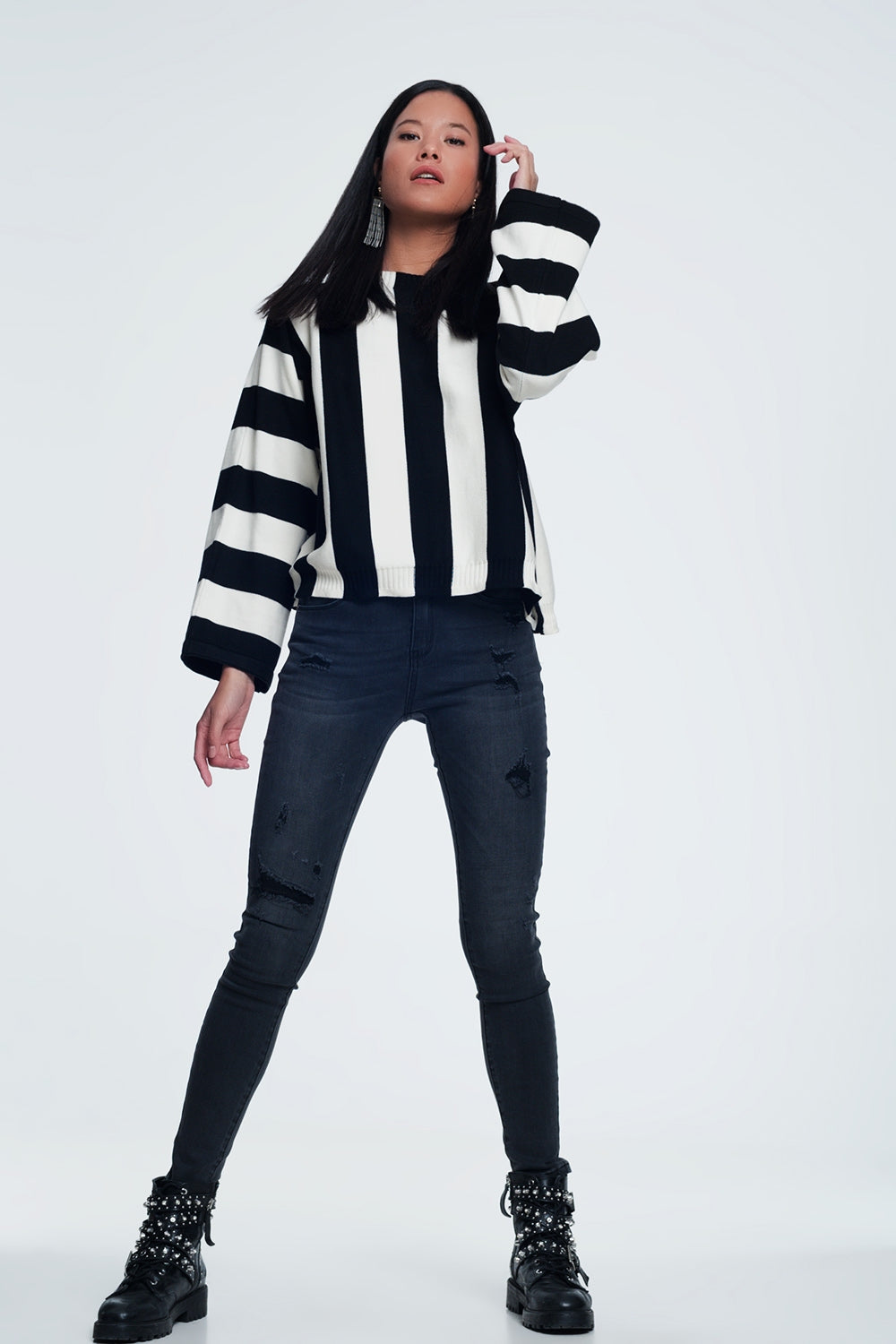 Jeans skinny angustiado em preto