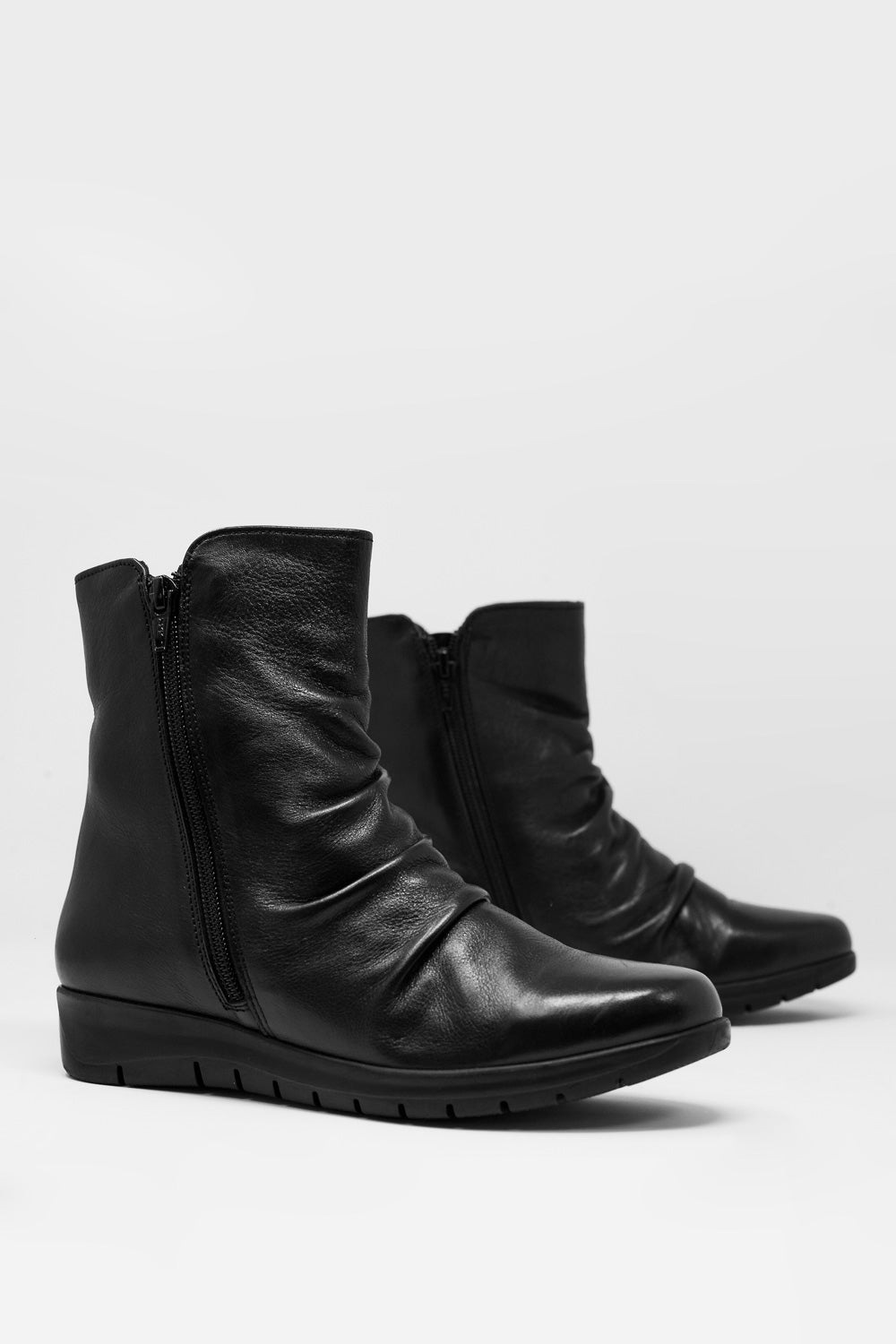 Botas baixas de couro