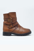 Botins marrom com fivela