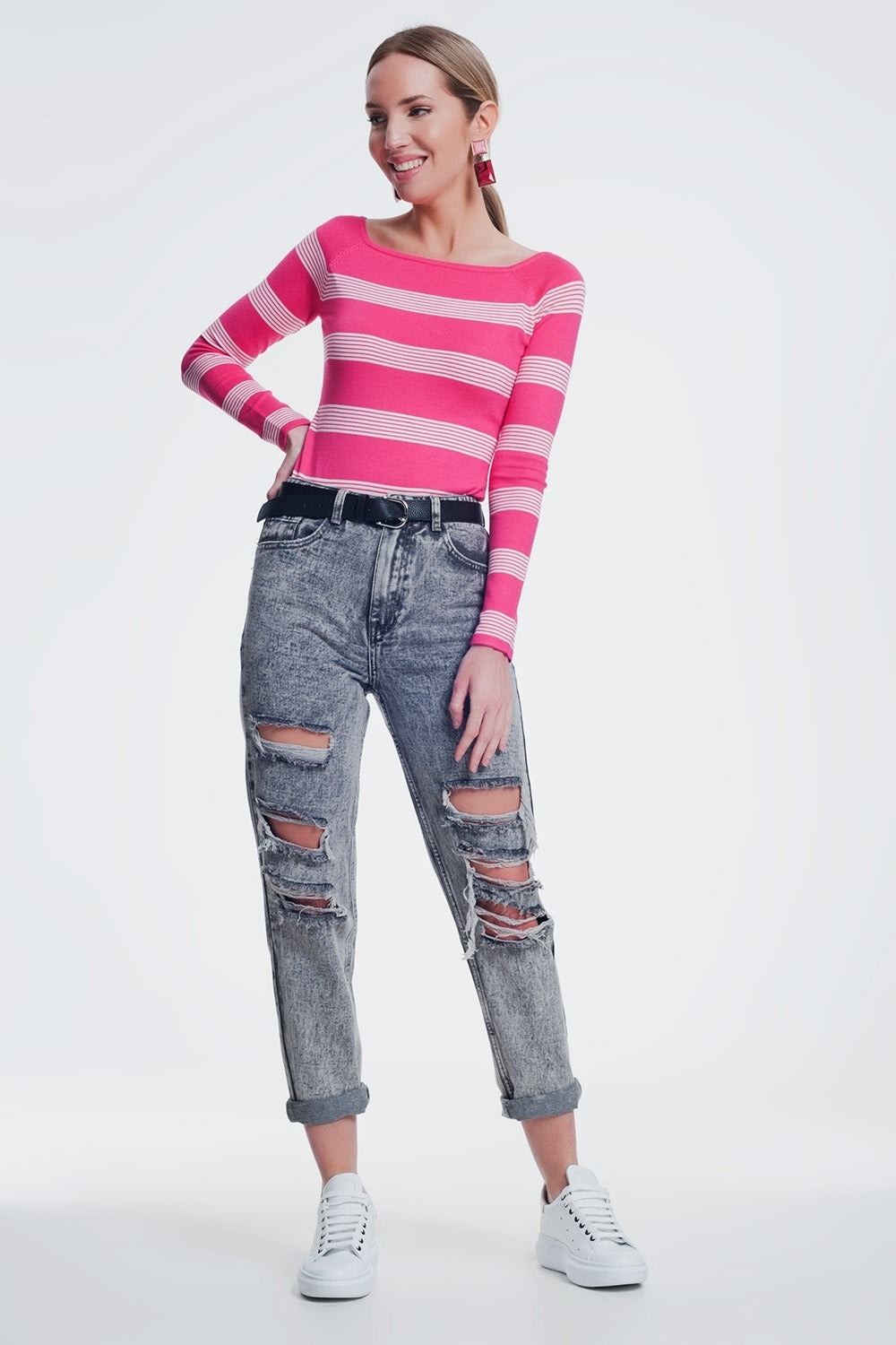 Sueter listrado fucsia com gola de barco