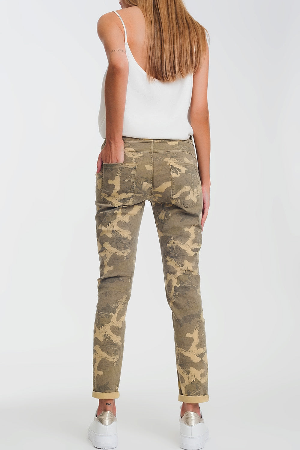 Calças funcionais com estampa de camuflagem