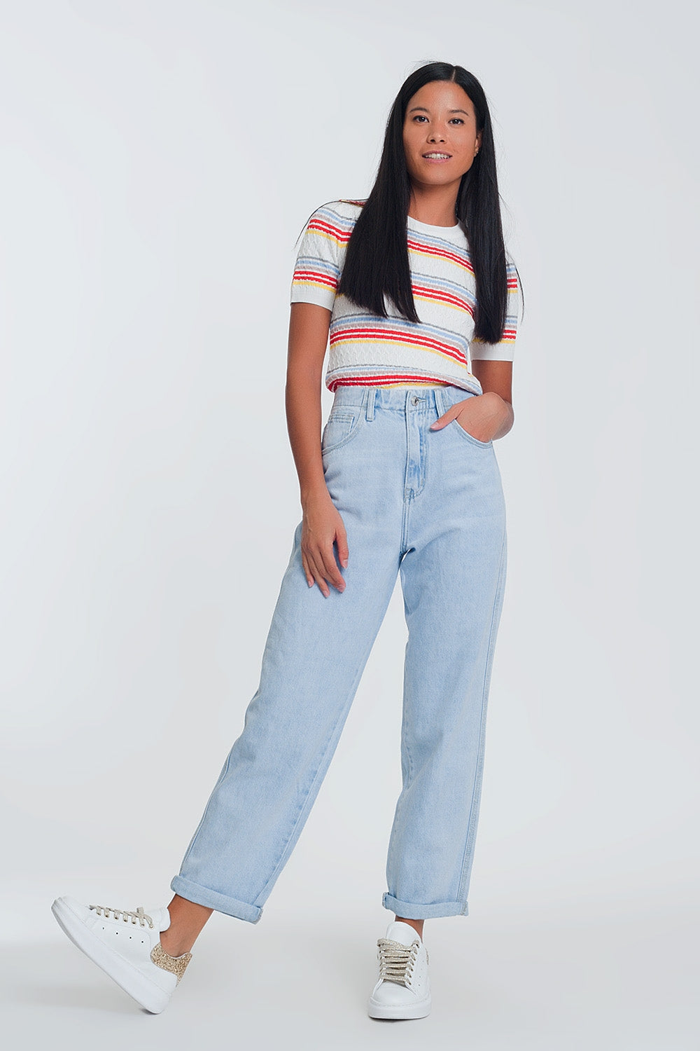 Jeans de cintura alta em azul claro