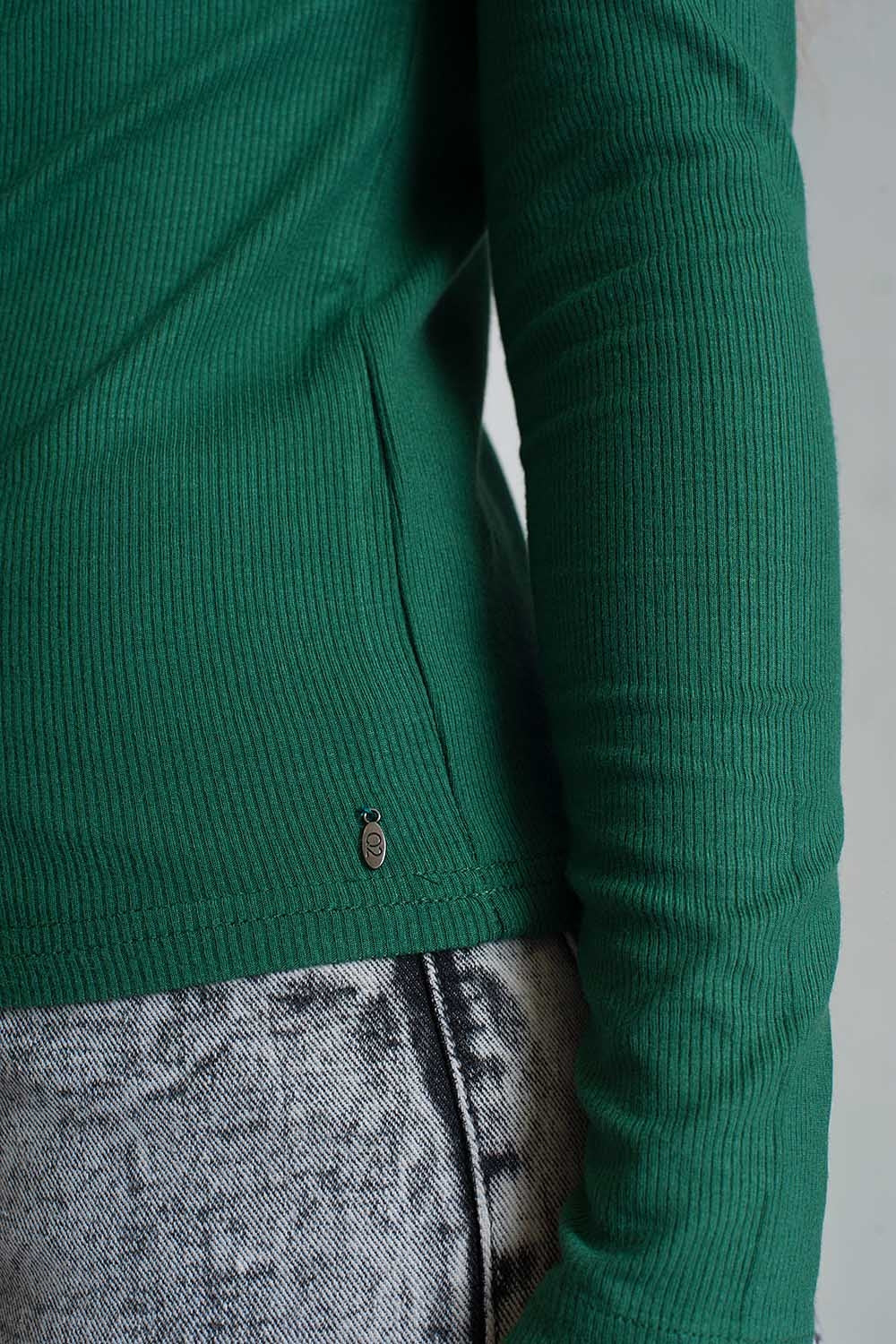 Camisola assimétrico de pescoço em verde