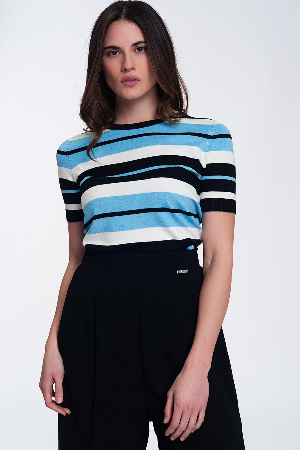 Camisola azul multicolorida de corte quadrado às riscas de pescoço redondo