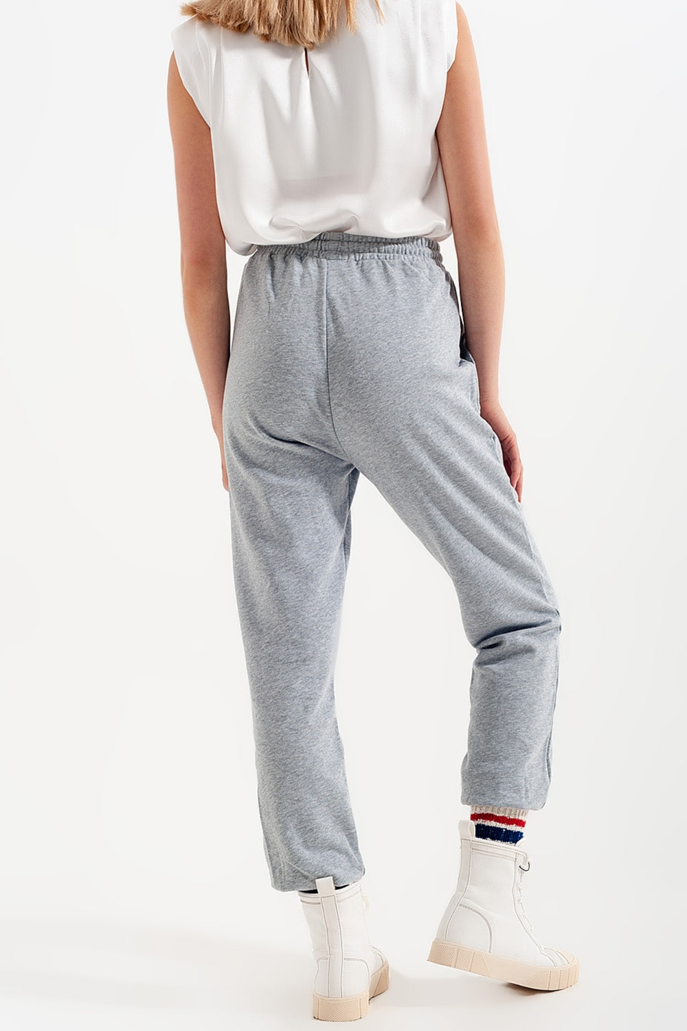 Joggers com faixa elástica na cintura em cinzento