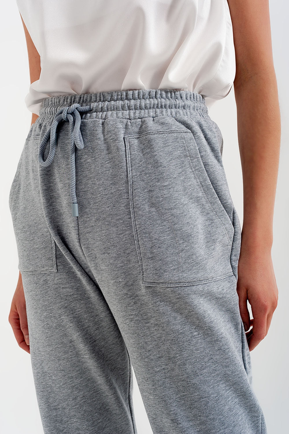 Joggers com faixa elástica na cintura em cinzento
