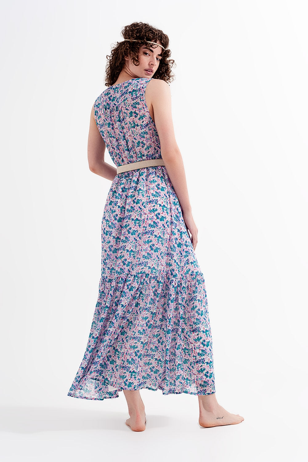 Vestido comprido sem mangas com estampa floral verde