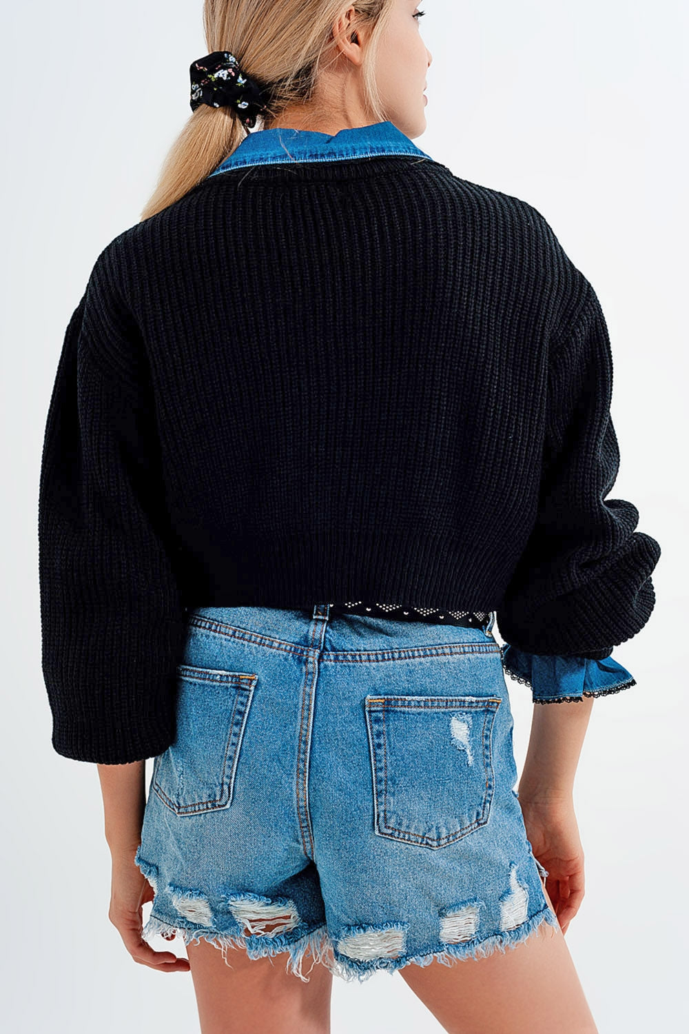 Cardigan de manga comprida e detalhe de botão strass em preto