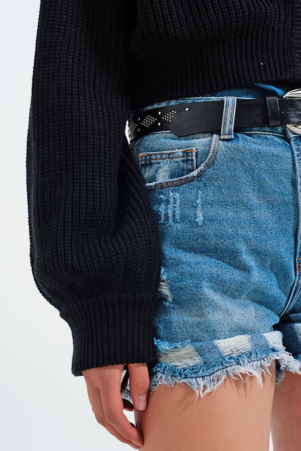 Cardigan de manga comprida e detalhe de botão strass em preto