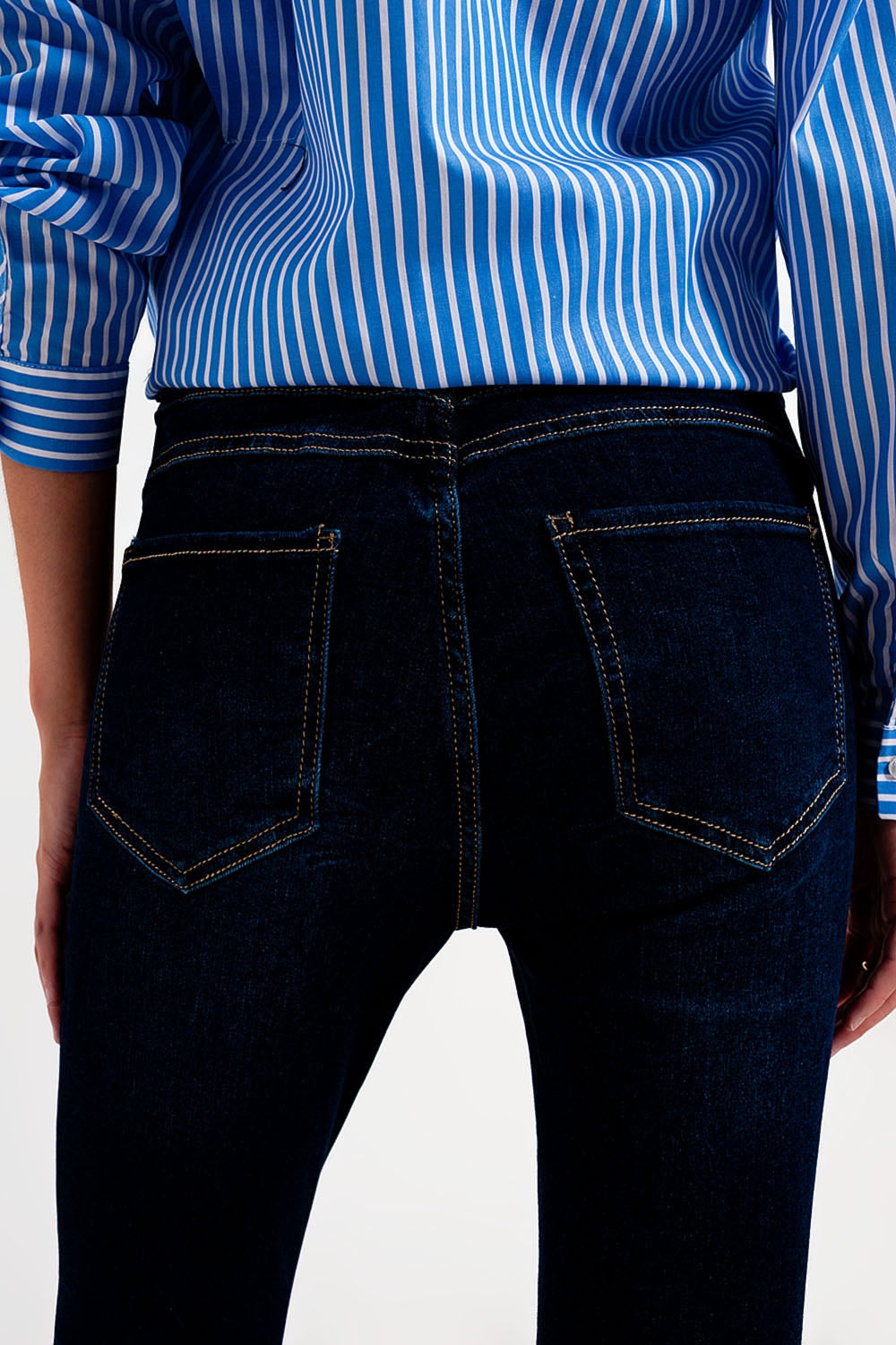 Calças de ganga skinny de lavagem azul escuro com ajuste skinny