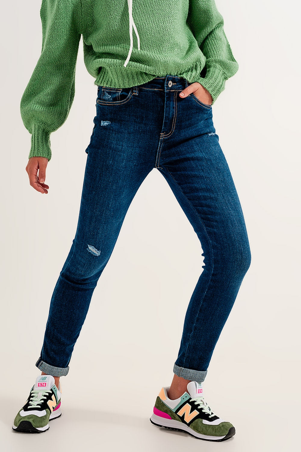 Calças de ganga Skinny mom com elasticidade em azul médio
