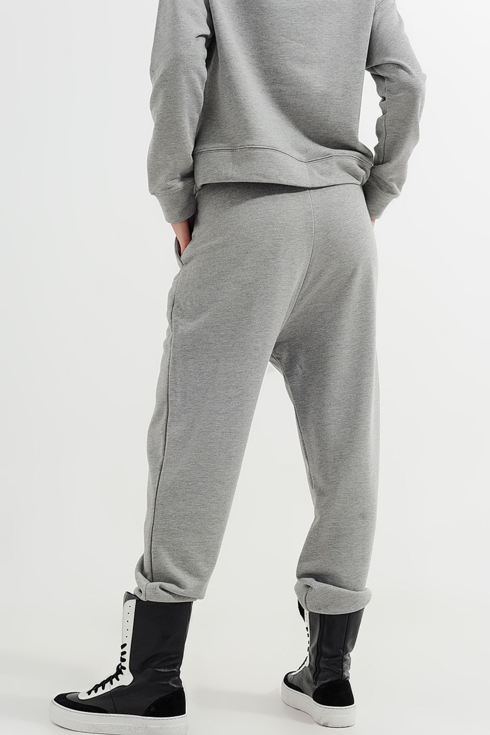 Jogger cinzento claro