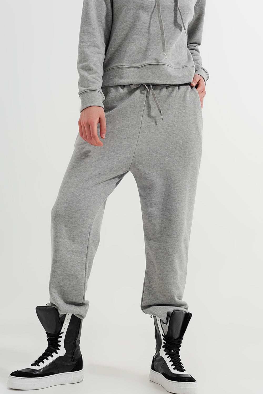 Jogger cinzento claro