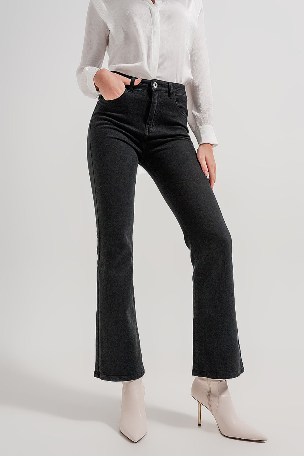 Calças de ganga pretas flare