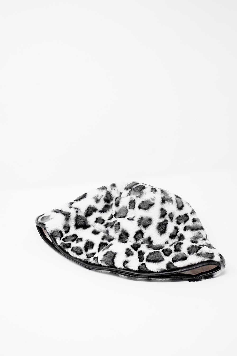 Chapéu de pescador com estampa de animal em branco