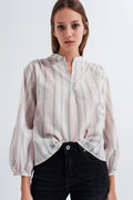 Camisa listrada sem gola em rosa