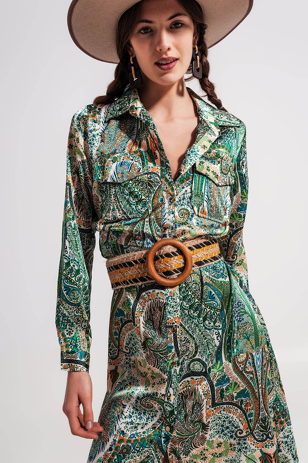 Vestido comprido com estampado paisley