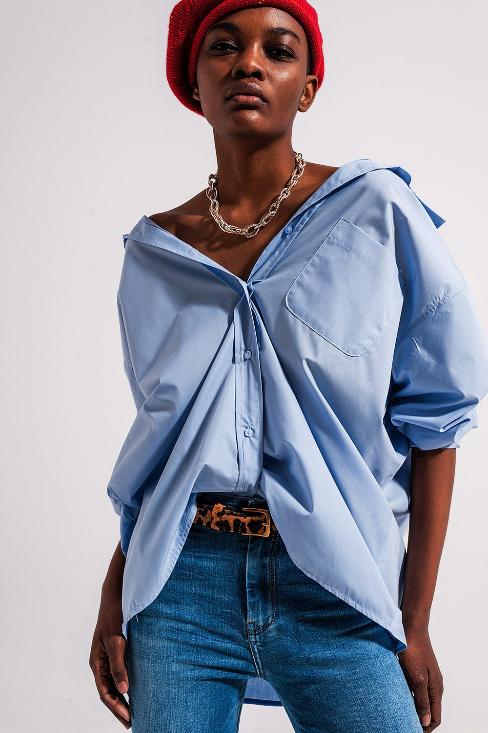 Camisa poplin azul com um corte largo