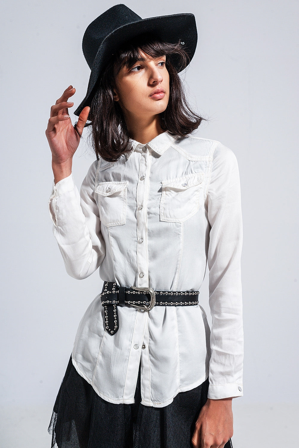 Camisa de ganga fina em branco