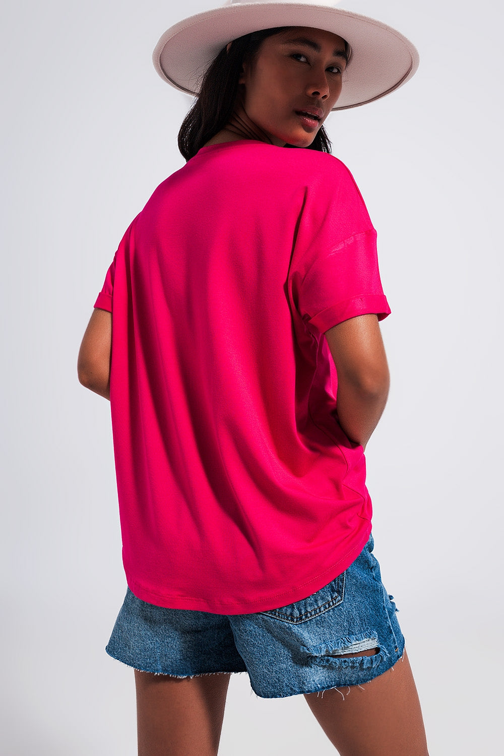 T shirt Fuchsia com texto Good Vibes
