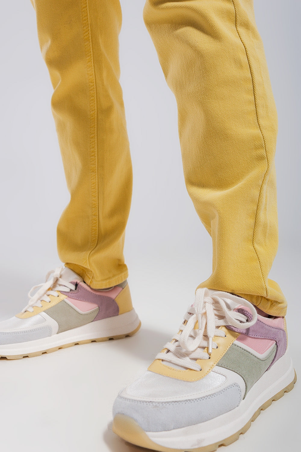 Calças de ganga skinny de esticar algodão amarelo