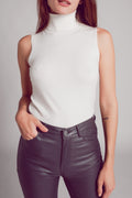 Camisola de malha sem mangas em creme