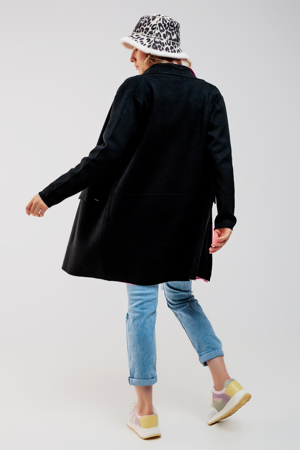 Cardigan de gola oversized em preto