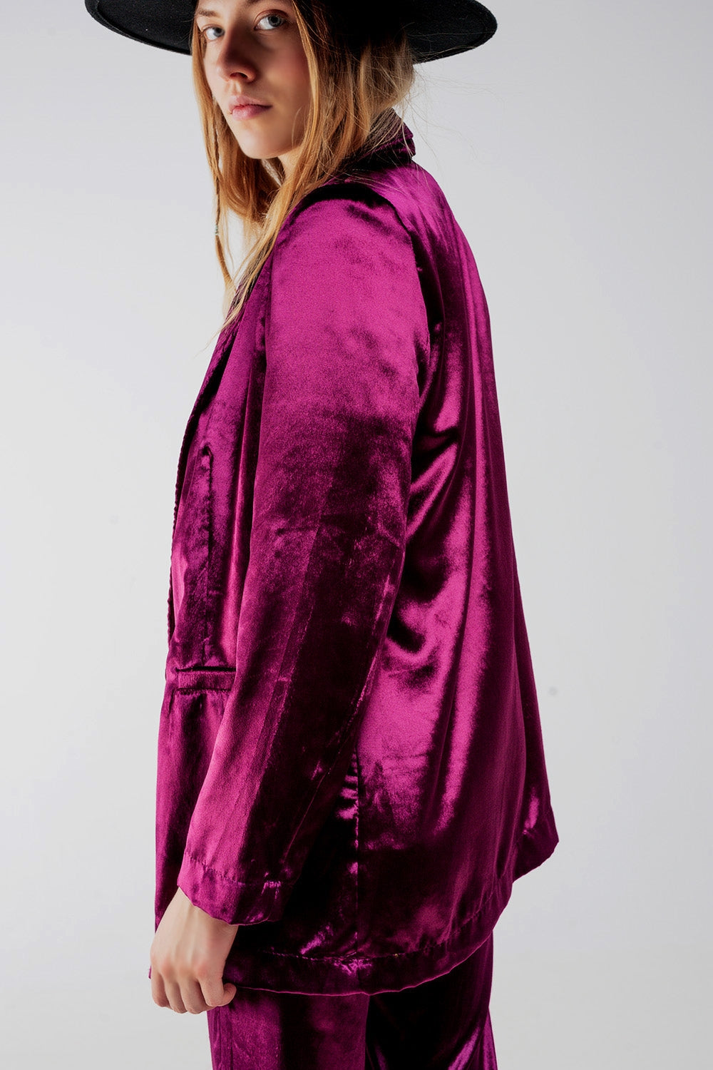 Blazer de veludo purpura oversize