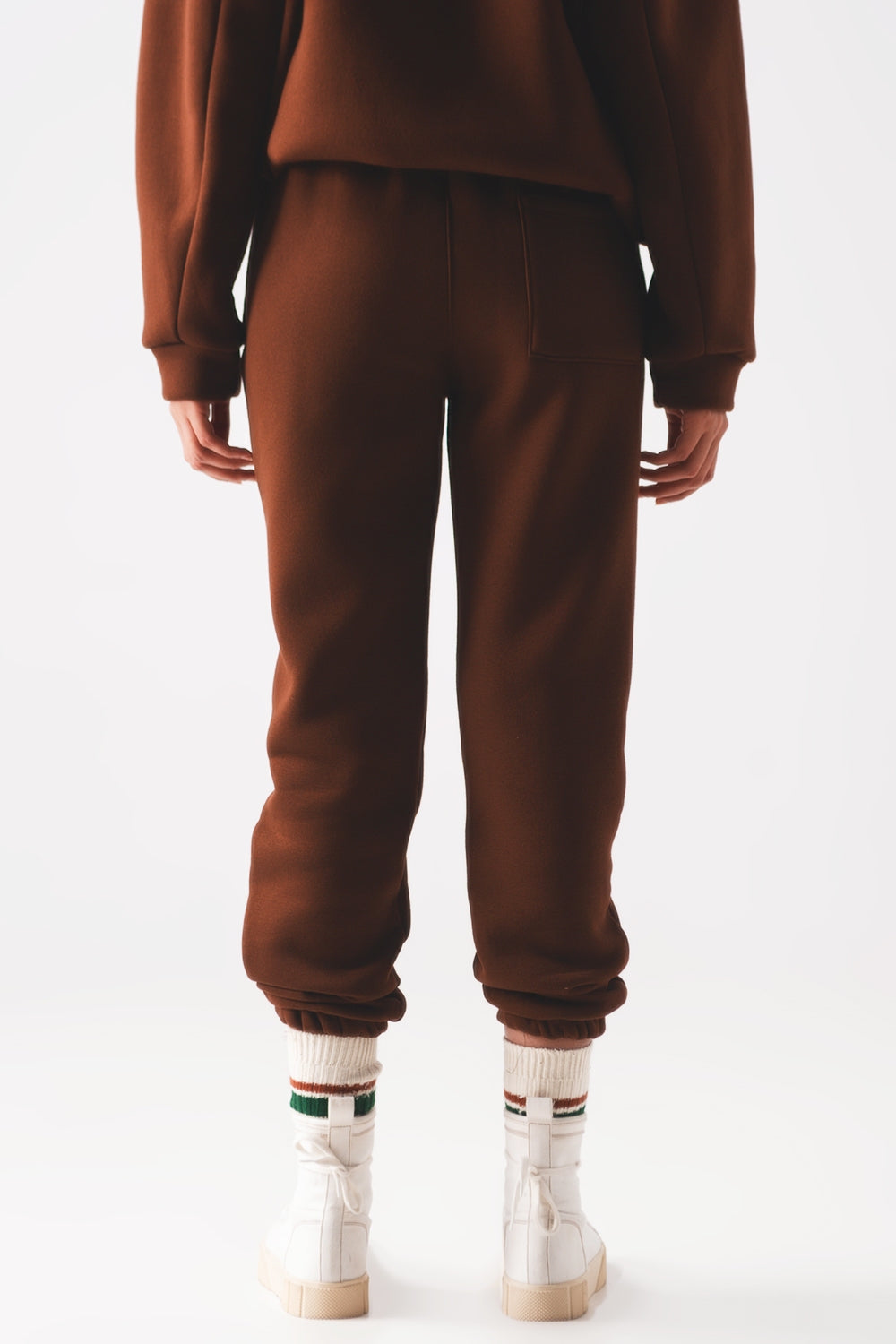Jogger de algodão em castanho