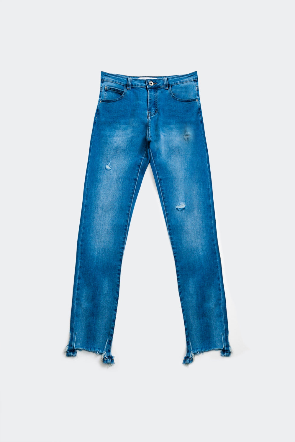 Calças de ganga skinny com detalhe de bainha rasgada