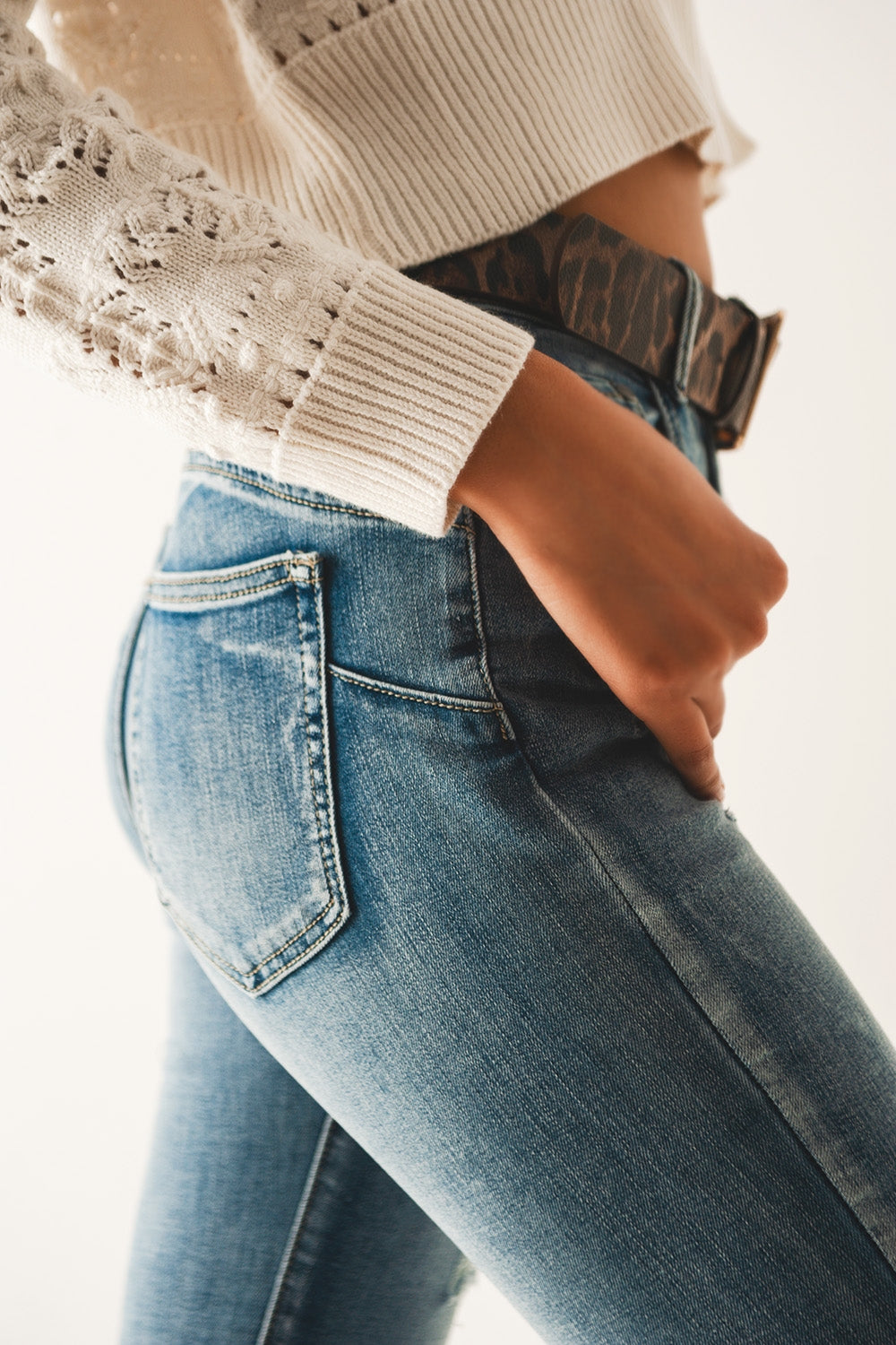 Calças de ganga super skinny Push up em azul com rachaduras decorativas
