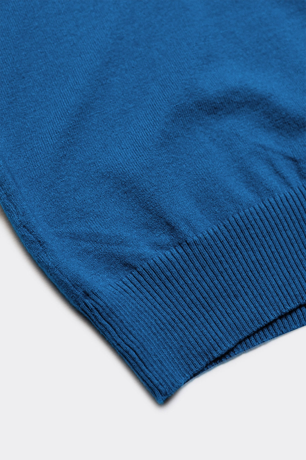 Camisola de malha sem mangas em azul
