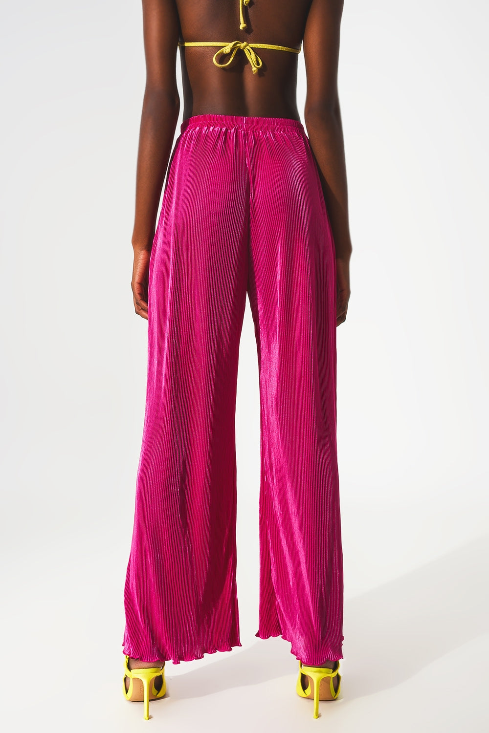 Calças de cetim grandes plissadas fuchsia