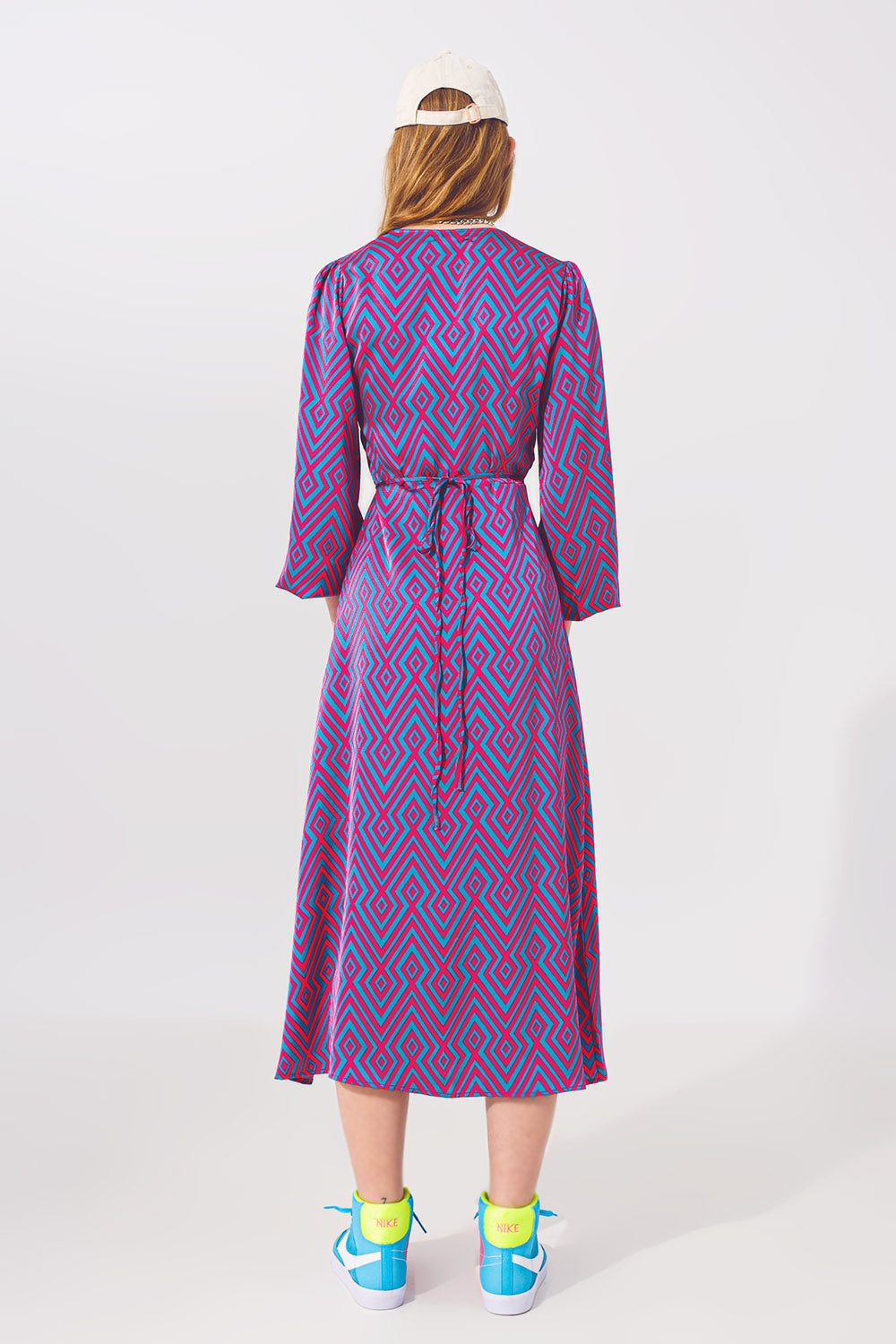 Vestido de manga comprida Maxi Wrap em Geo Print