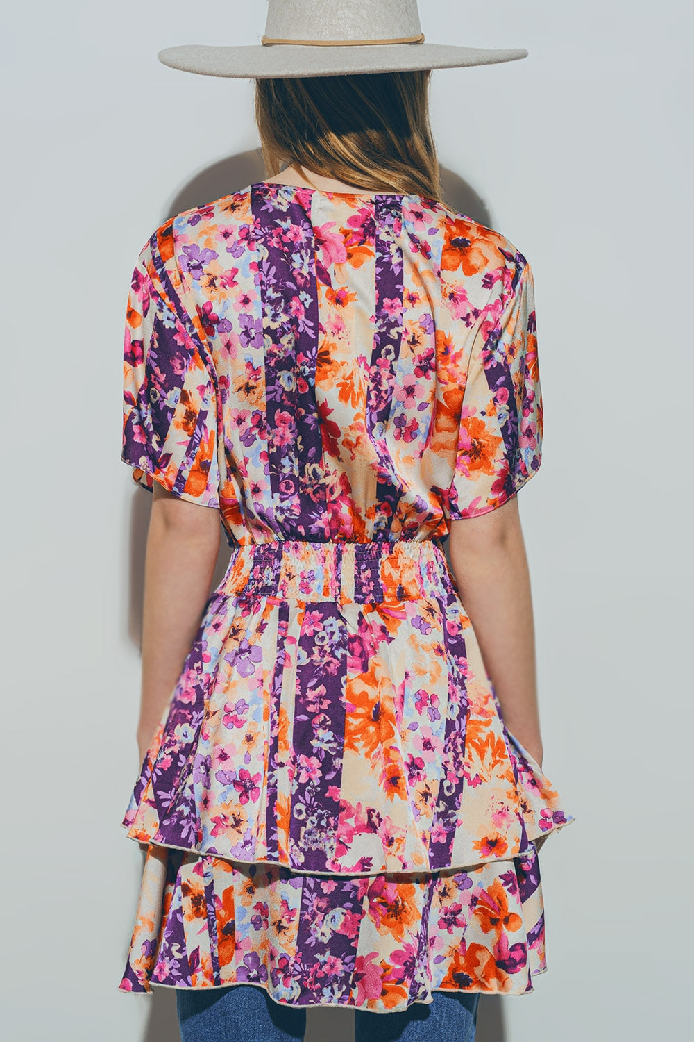 Mini Vestido Floral em Multicor