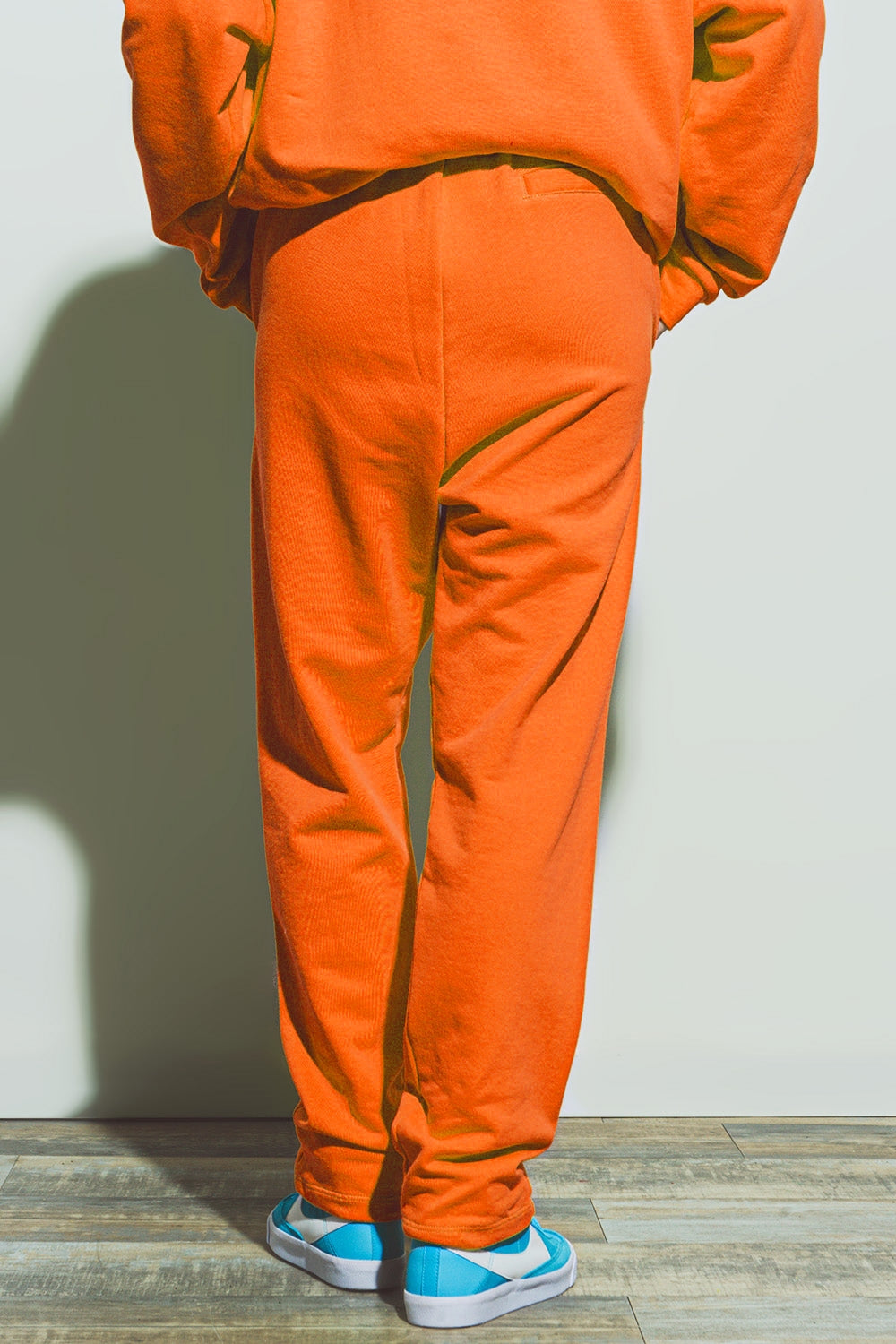 Jogger com cintura de laço em Laranja Brilhante