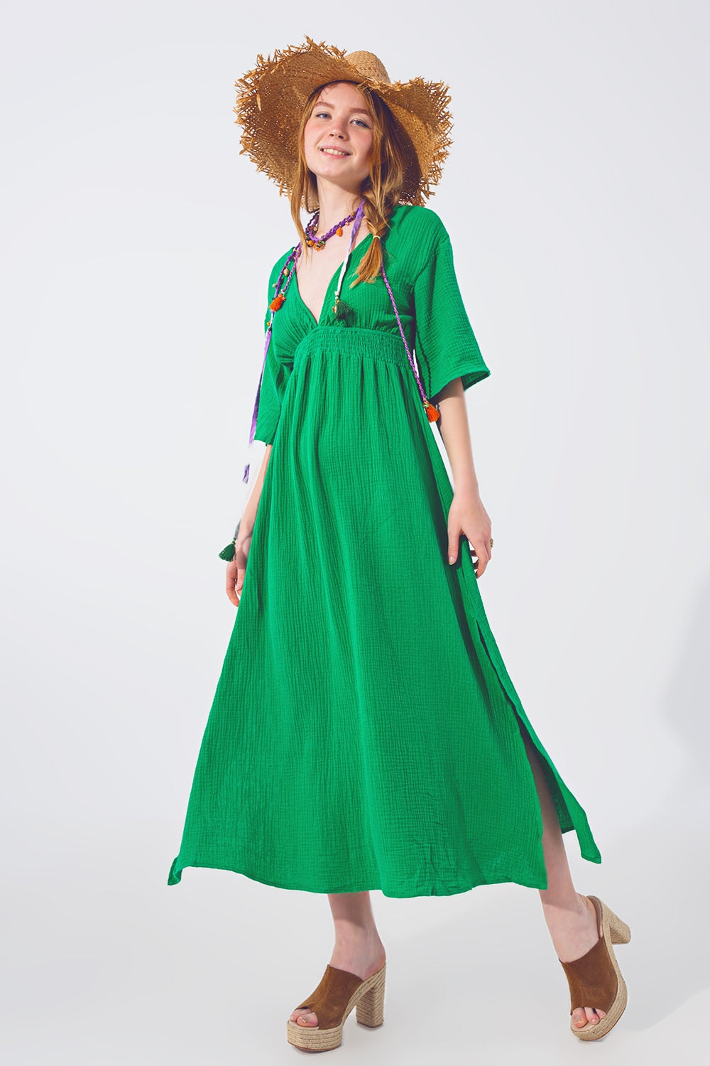 Vestido longo em V Texturizado Verde