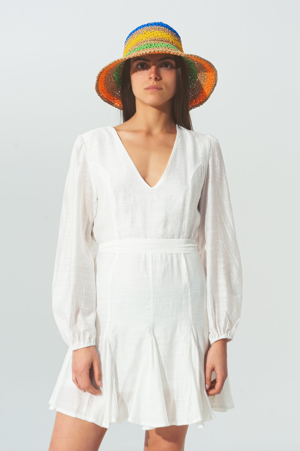 Roupa Ruffle V Vestido de Pescoço Branco