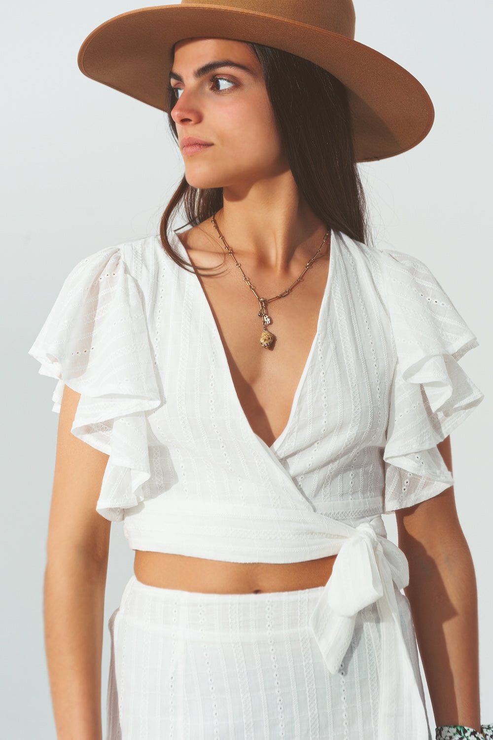 Broderie Wrap Crop Top em Branco