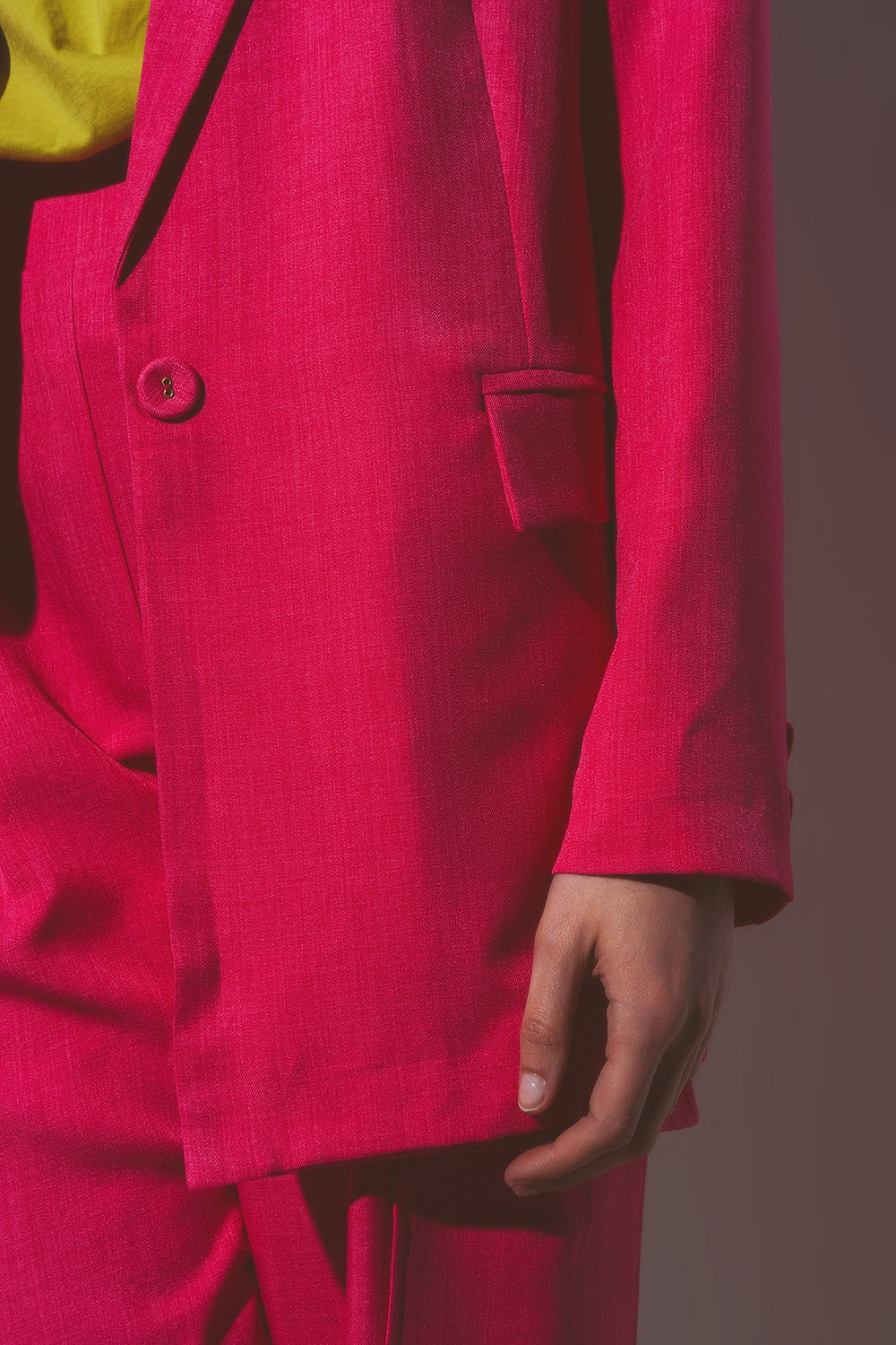 Blazer texturizado em cor de rosa