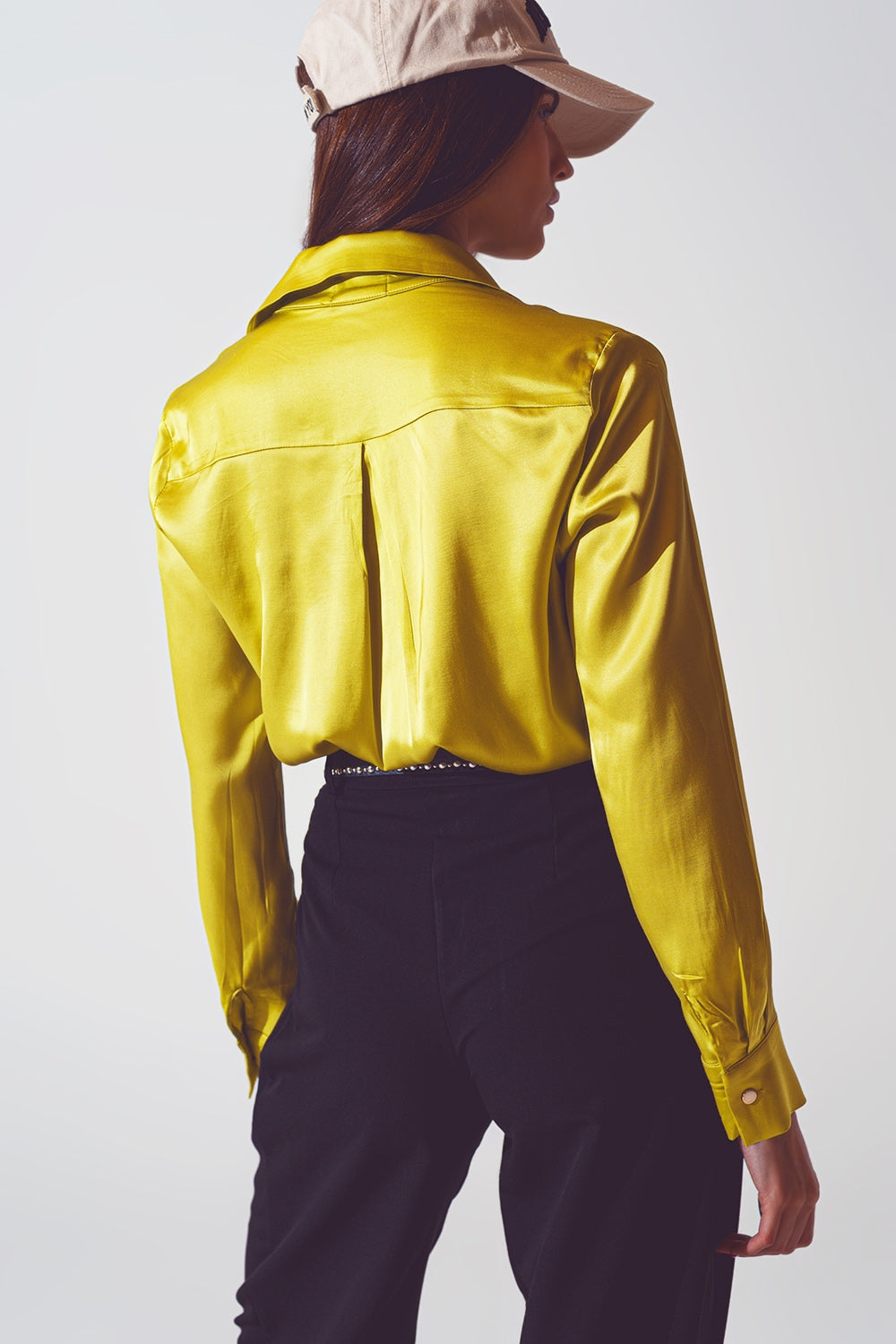 blusa de cetim verde limão