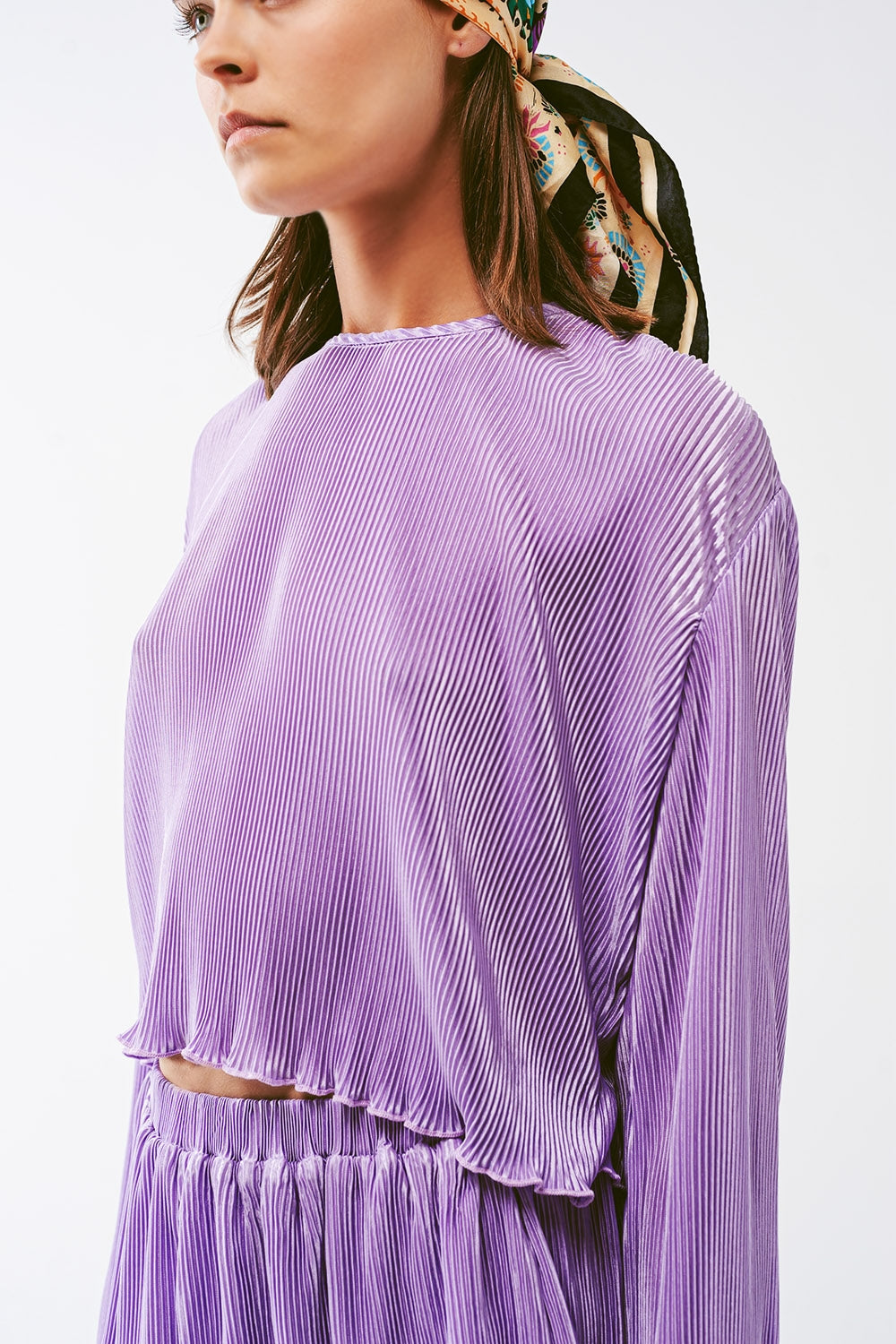 Crop Top plissado com gola redonda em lila