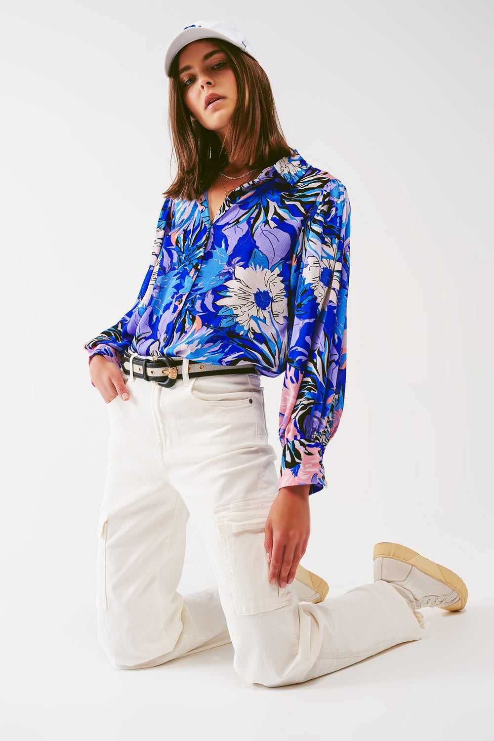 Jeans cargo de perna reta em branco