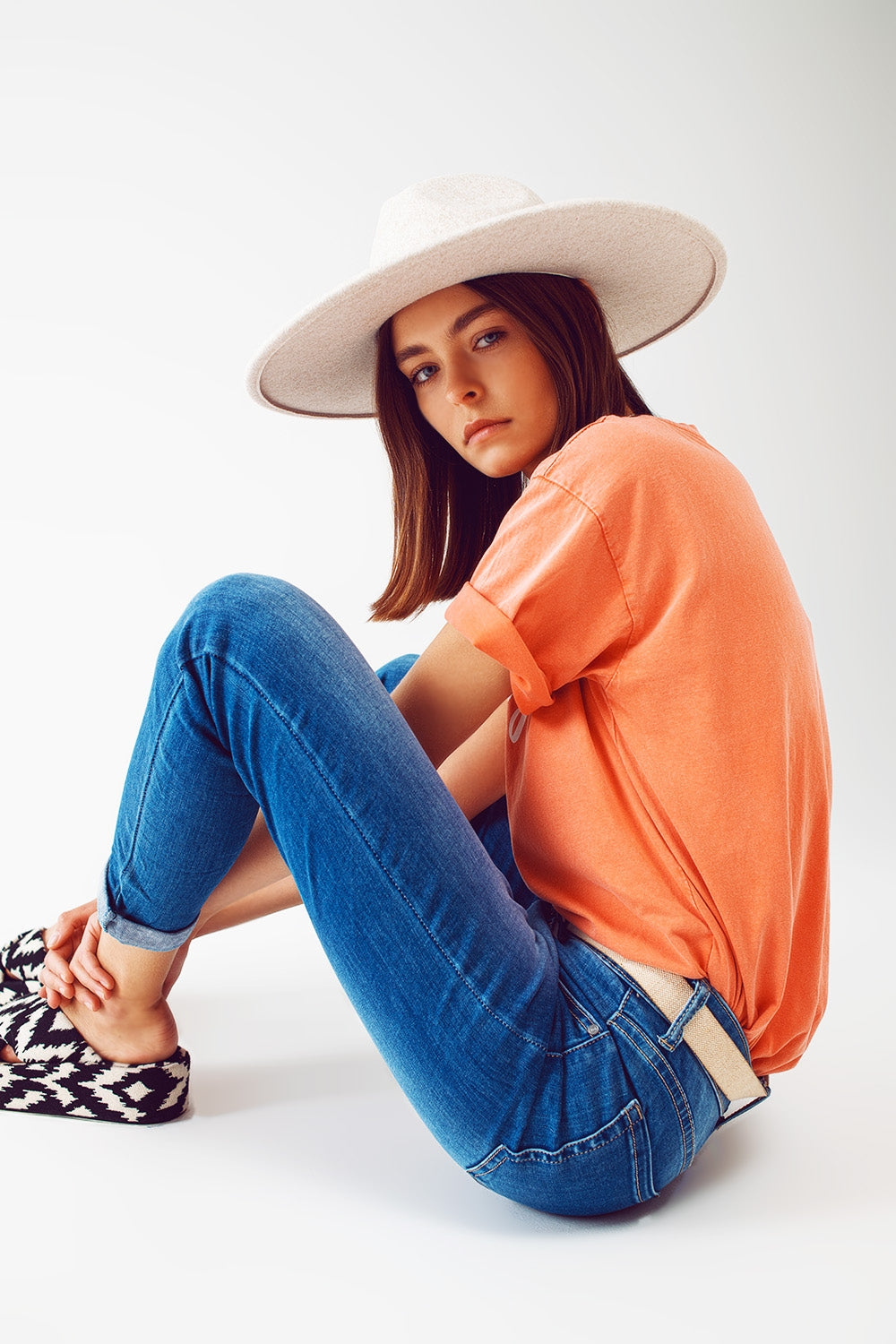 Calça de ganga skinny de lavagem média